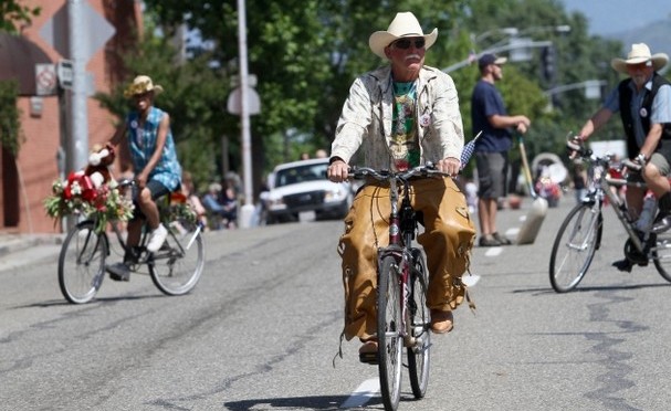 Wear your ten gallon hat and ride your zero gallon bike!     We ride too!